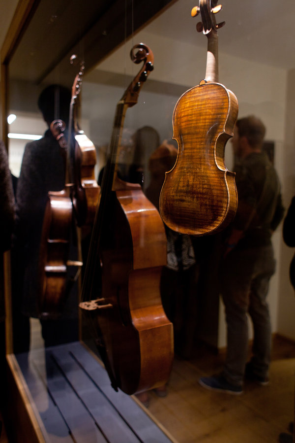 Violinen.